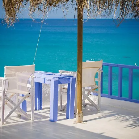 Pensjonat κymanemi Folegandros Agali