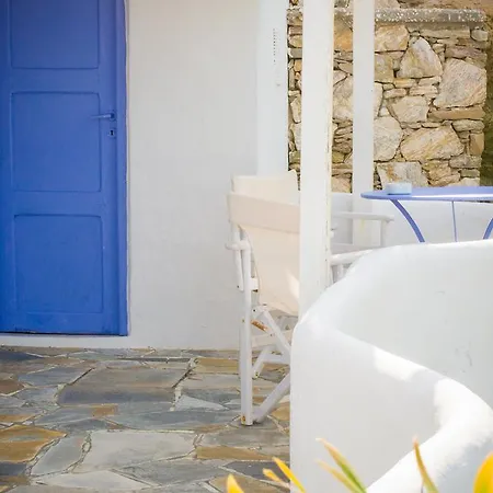 Pensjonat κymanemi Folegandros 3*