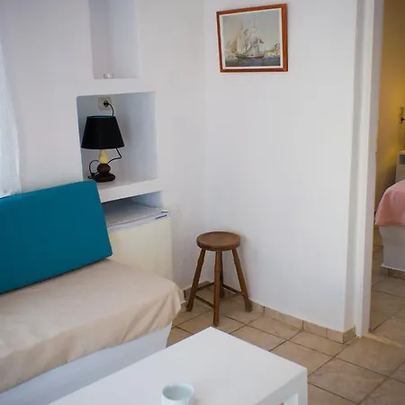 Pensjonat κymanemi Folegandros Agali