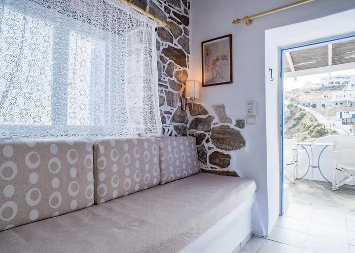 Pensión κymanemi Folegandros Agali